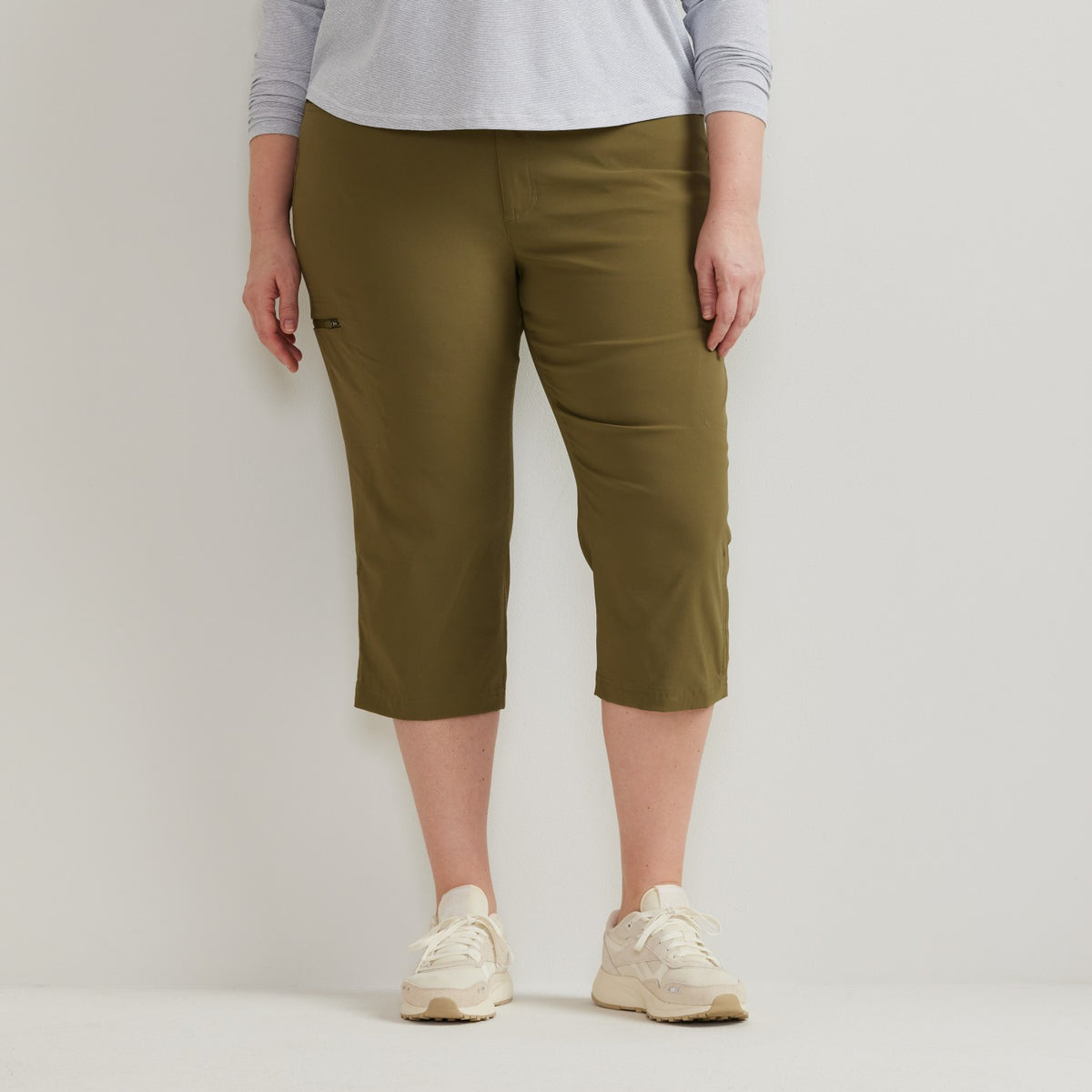 Women's Guide High Rise Capri | Eddie Bauer