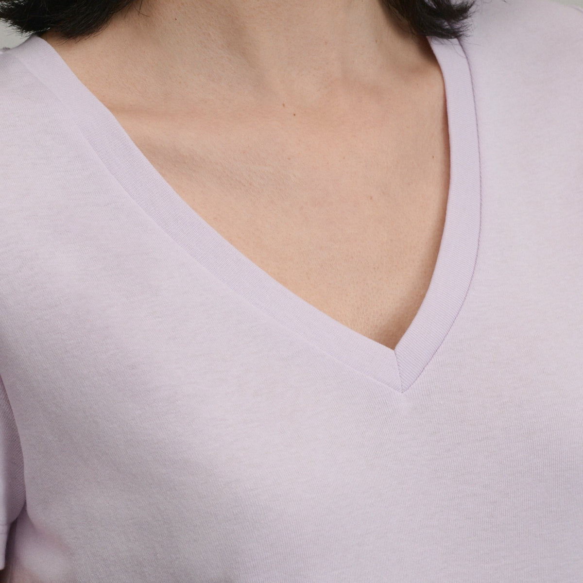 Women's Everyday SS V-Neck Tee | Eddie Bauer