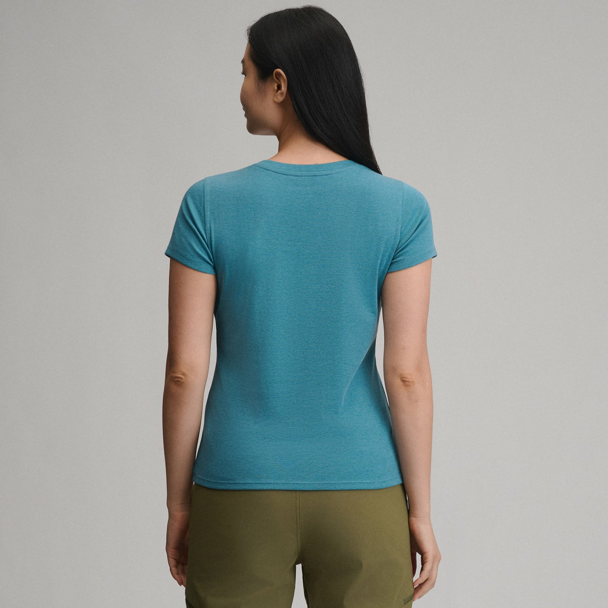 Women's Everyday SS V-Neck Tee | Eddie Bauer