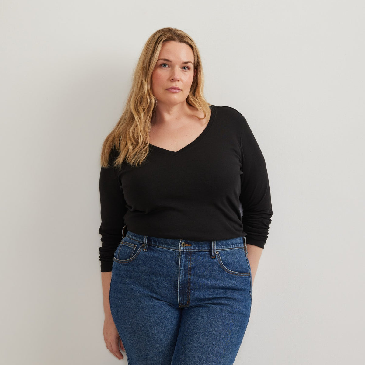 Women's Everyday LS V-Neck Tee | Eddie Bauer