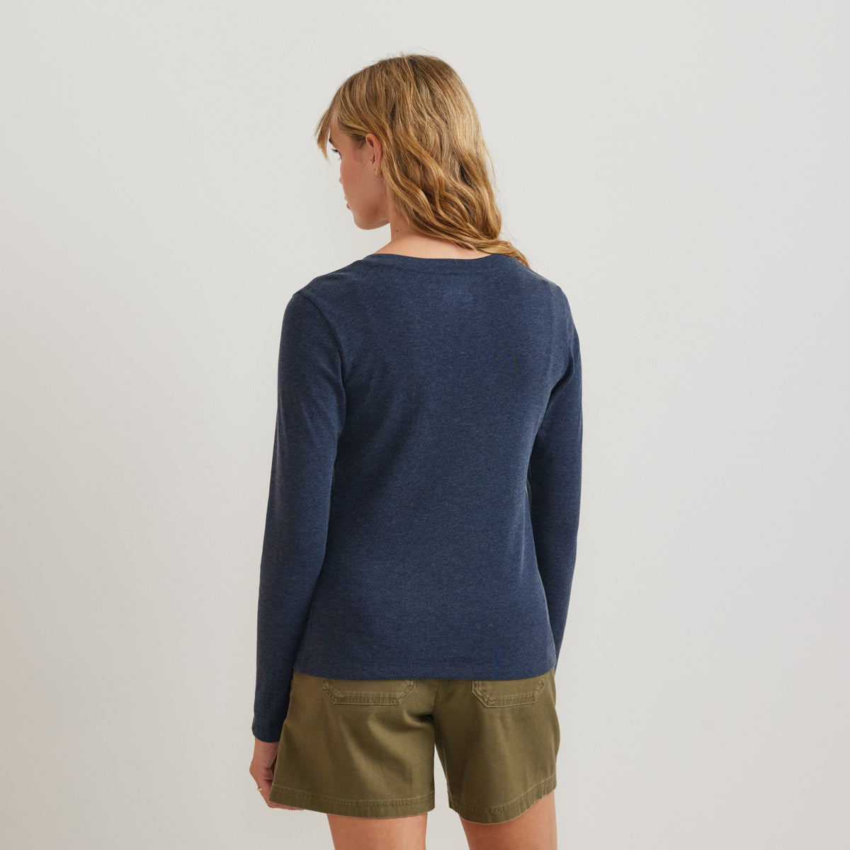 Women's Everyday LS V-Neck Tee | Eddie Bauer
