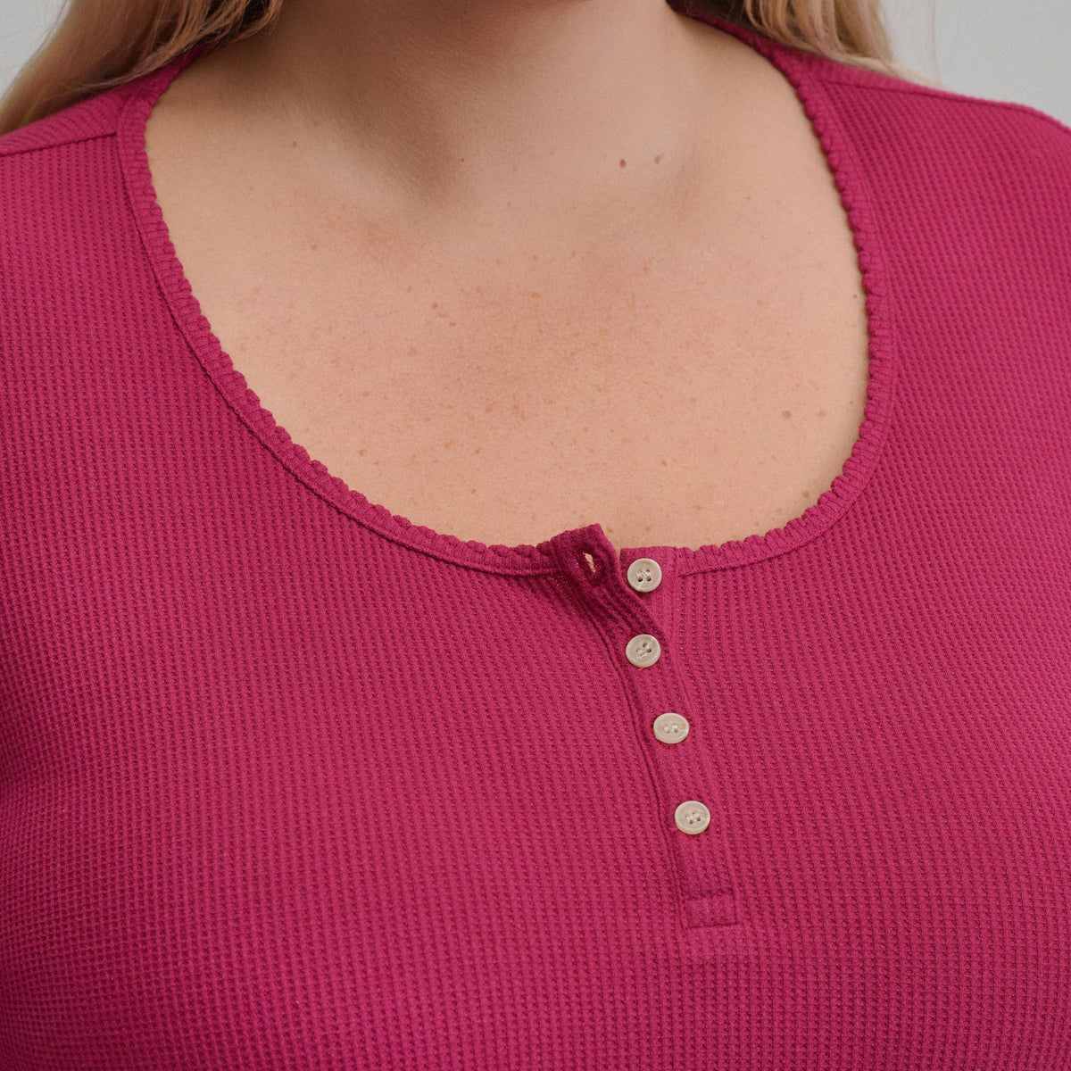 Women's Infinity Thermal Henley | Eddie Bauer