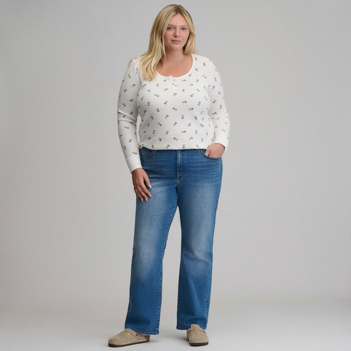 Women's Infinity Thermal Henley | Eddie Bauer