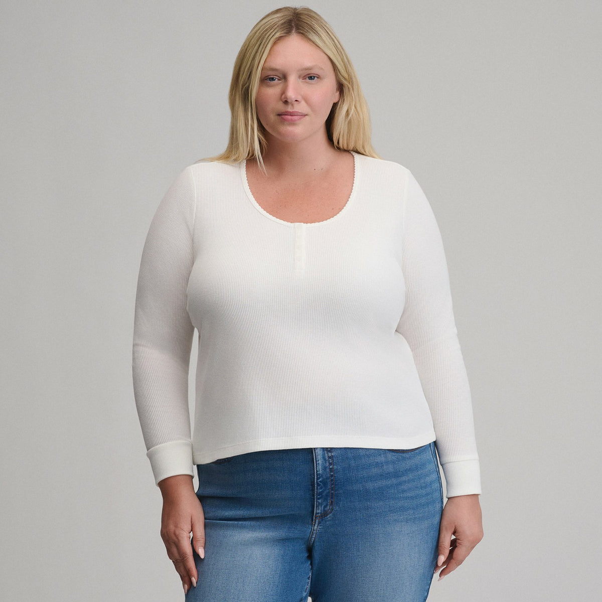 Women's Infinity Thermal Henley | Eddie Bauer