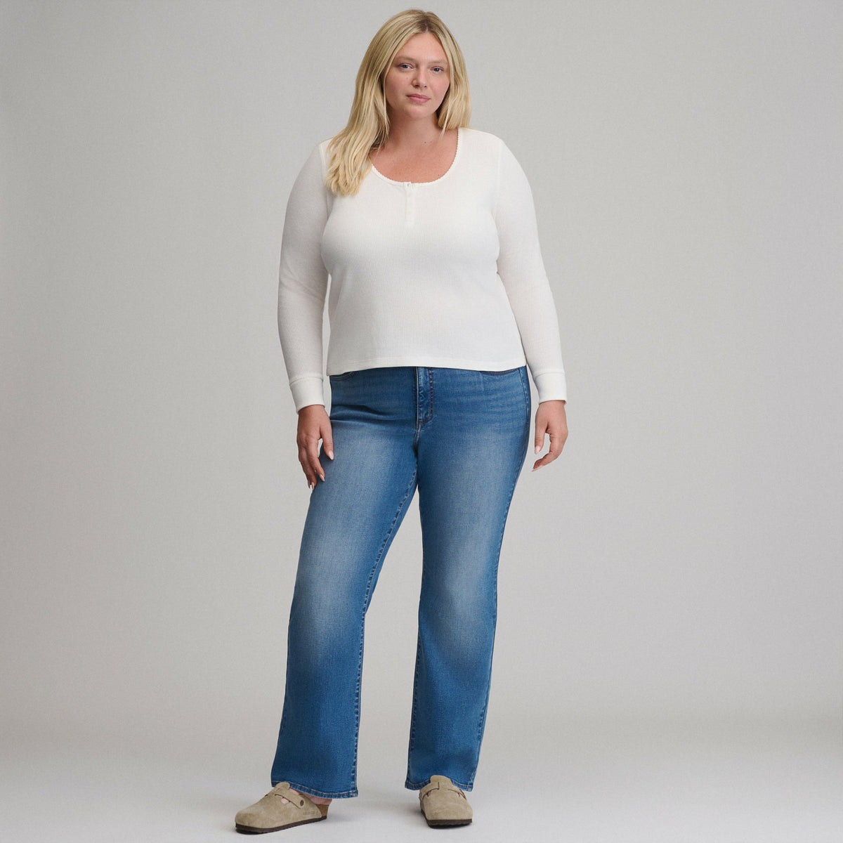 Women's Infinity Thermal Henley | Eddie Bauer