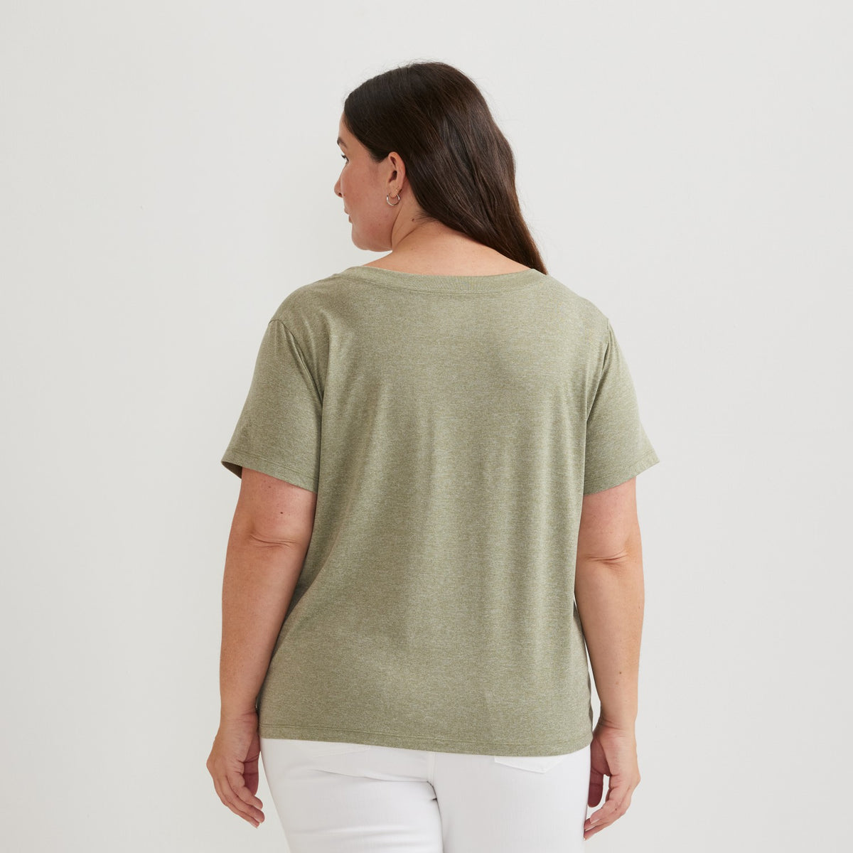 Women's Surreal Travel Vnk Tee | Eddie Bauer
