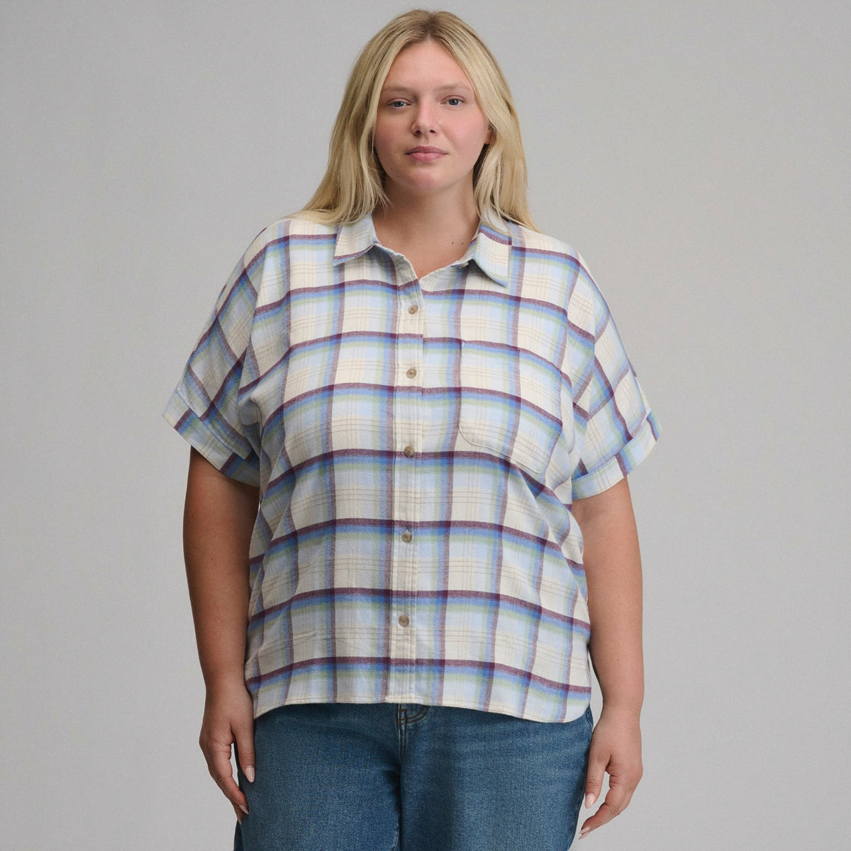 Women's W Field Flex Flannel Short-Sleeve Shirt | Eddie Bauer