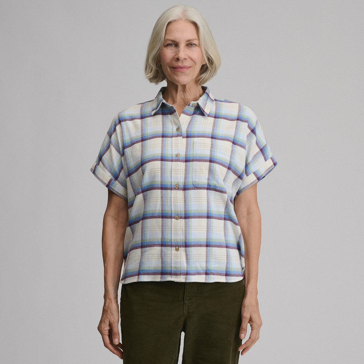 Women's W Field Flex Flannel Short-Sleeve Shirt | Eddie Bauer
