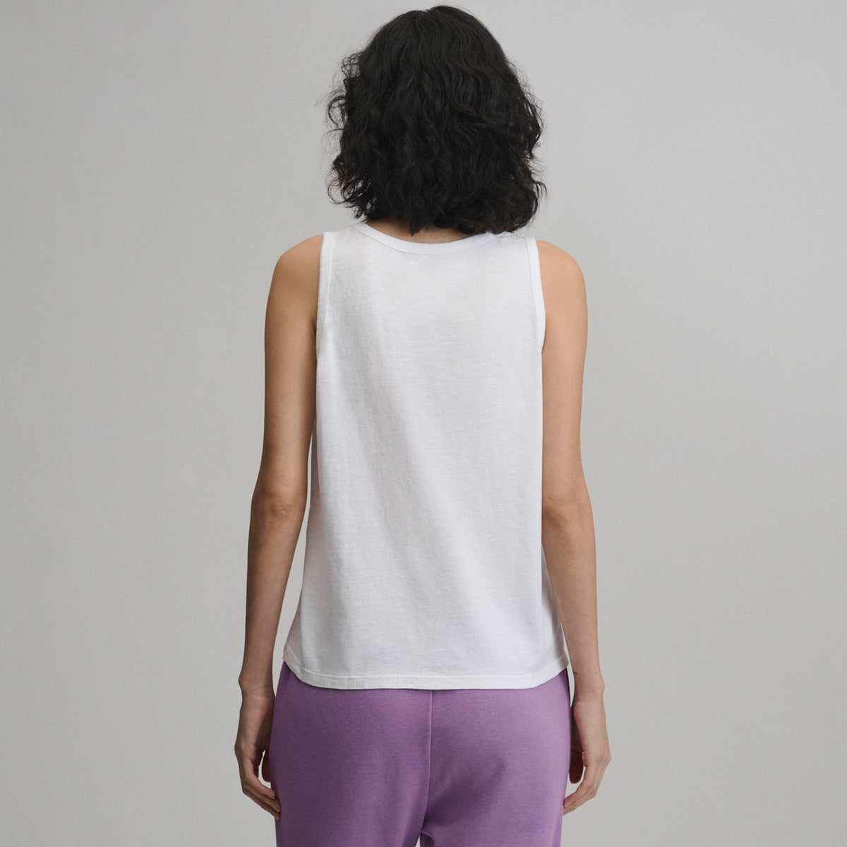 Women's Sunwashed Cotton V-Neck Tank | Eddie Bauer