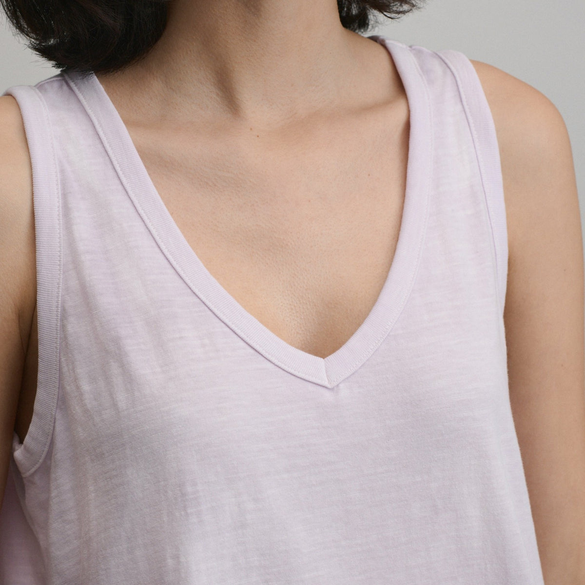 Women's Sunwashed Cotton V-Neck Tank | Eddie Bauer