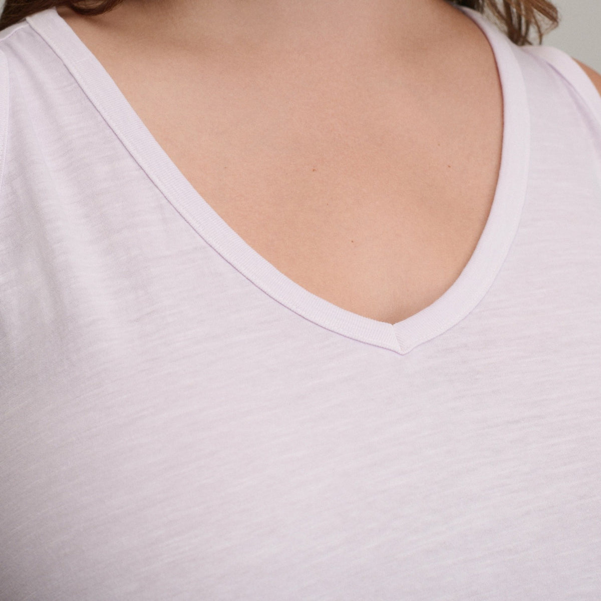 Women's Sunwashed Cotton V-Neck Tank | Eddie Bauer