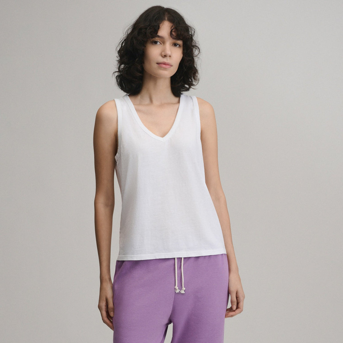 Women's Sunwashed Cotton V-Neck Tank | Eddie Bauer