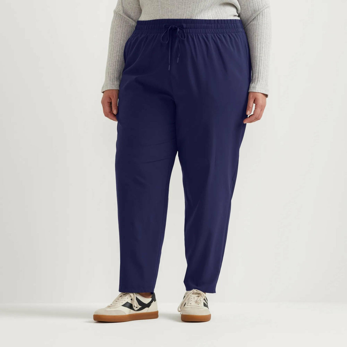Women's Departure Tie Front Ankle Pant | Eddie Bauer