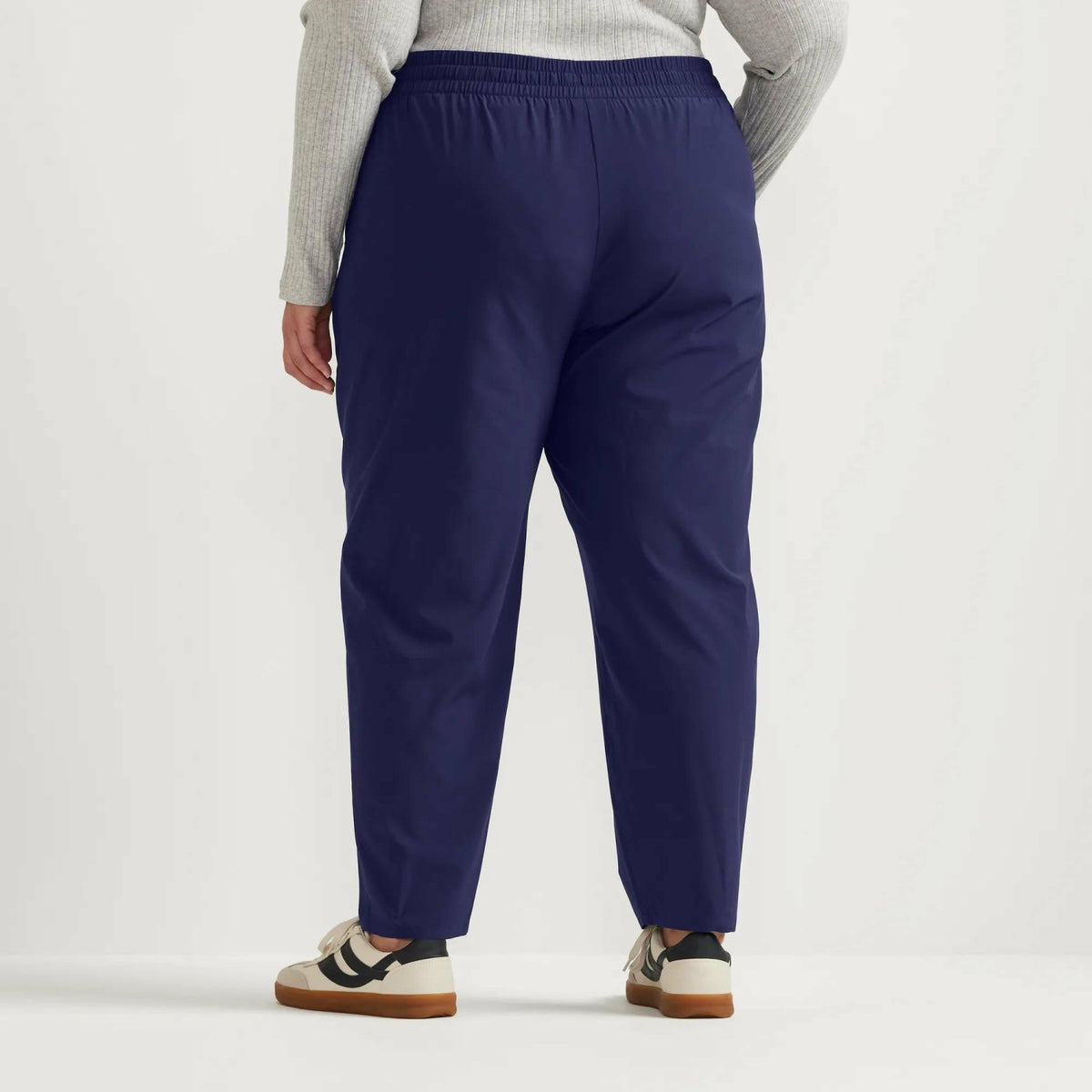 Women's Departure Tie Front Ankle Pant | Eddie Bauer