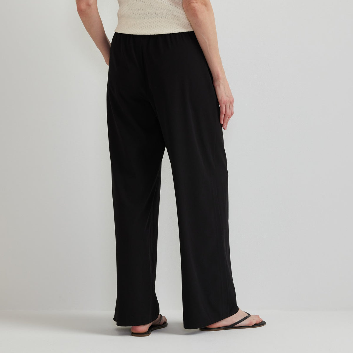 Women's Rio Textured Pant | Eddie Bauer