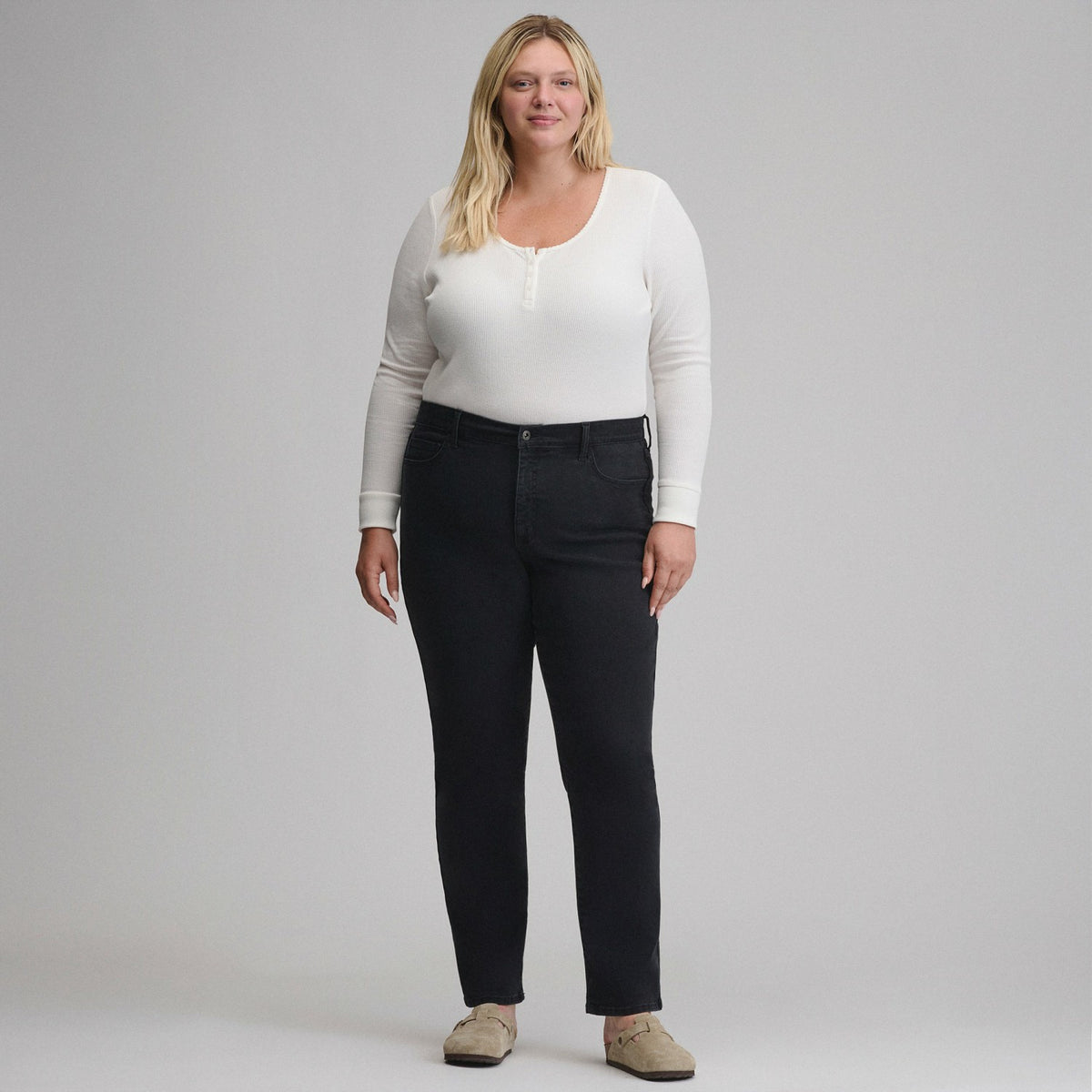 Women's Venture Stretch Straight Jean | Eddie Bauer