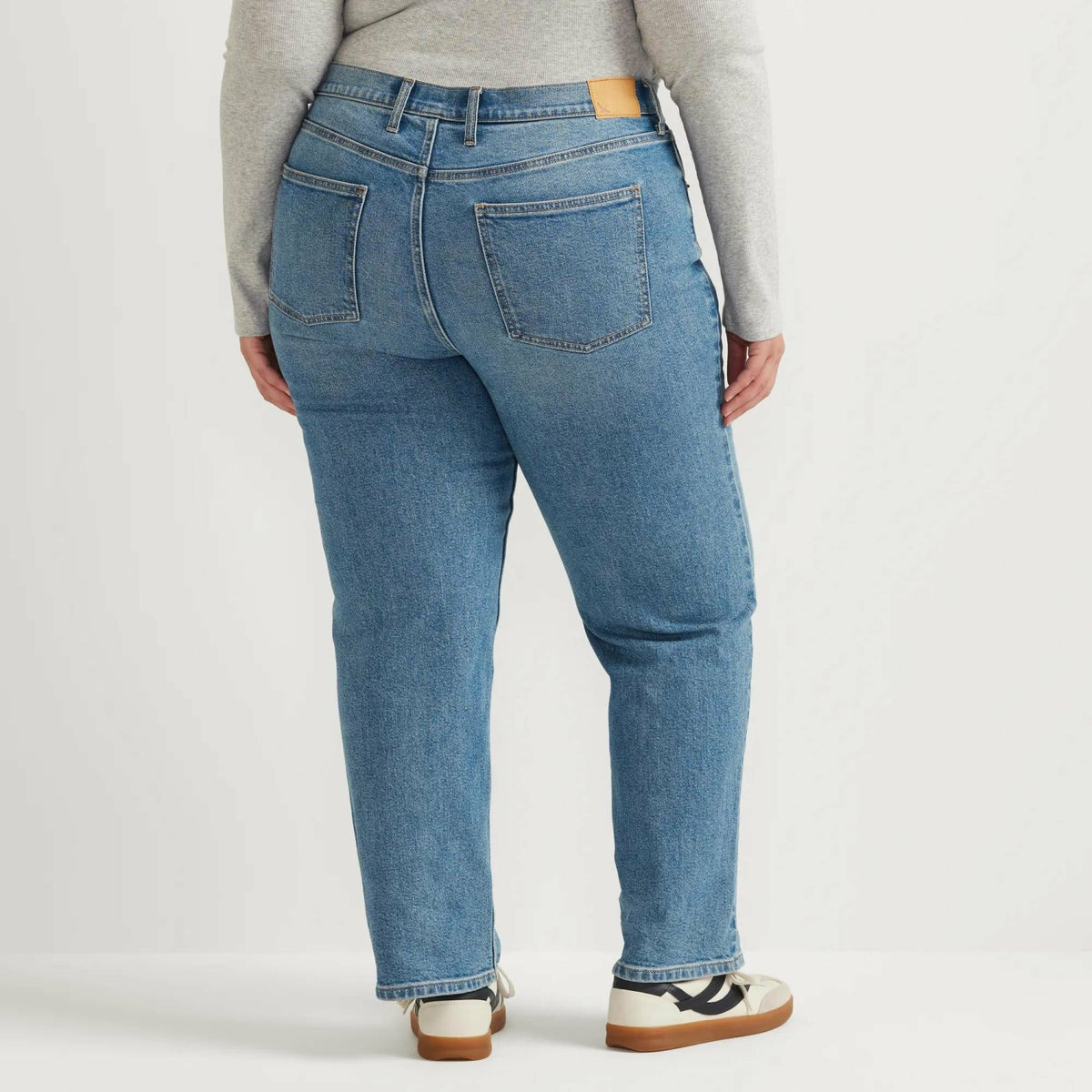 Women's Authentic Perfect Straight | Eddie Bauer