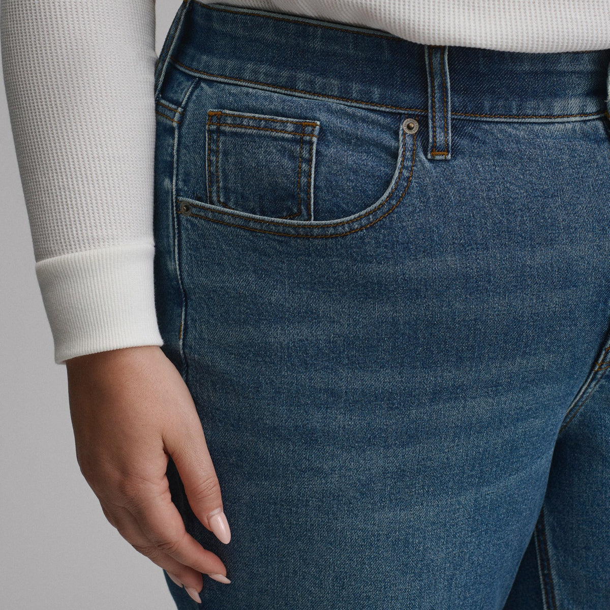 Women's Iconic Perfect Straight Jean | Eddie Bauer