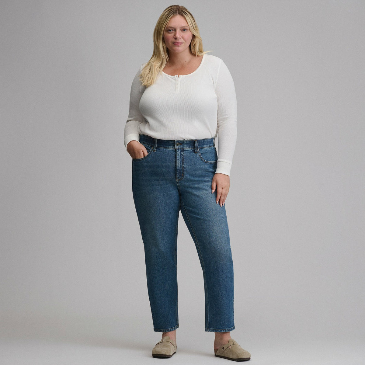 Women's Iconic Perfect Straight Jean | Eddie Bauer