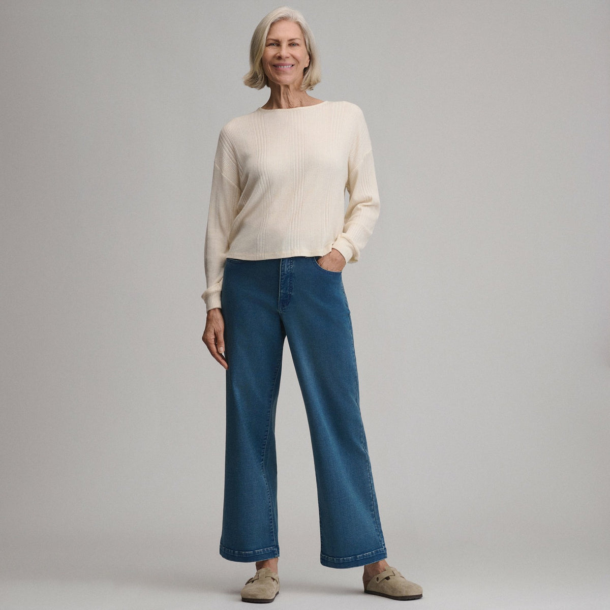 Women's High Waisted Wide-Leg Jean | Eddie Bauer