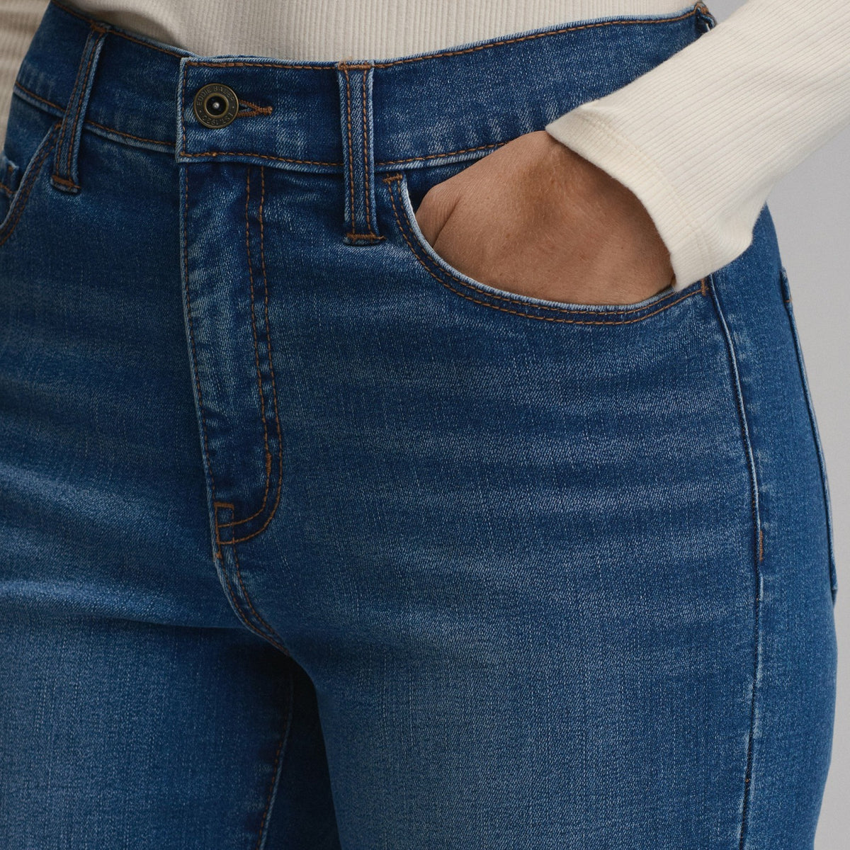 Women's Venture Stretch Kick-Flare Jean | Eddie Bauer