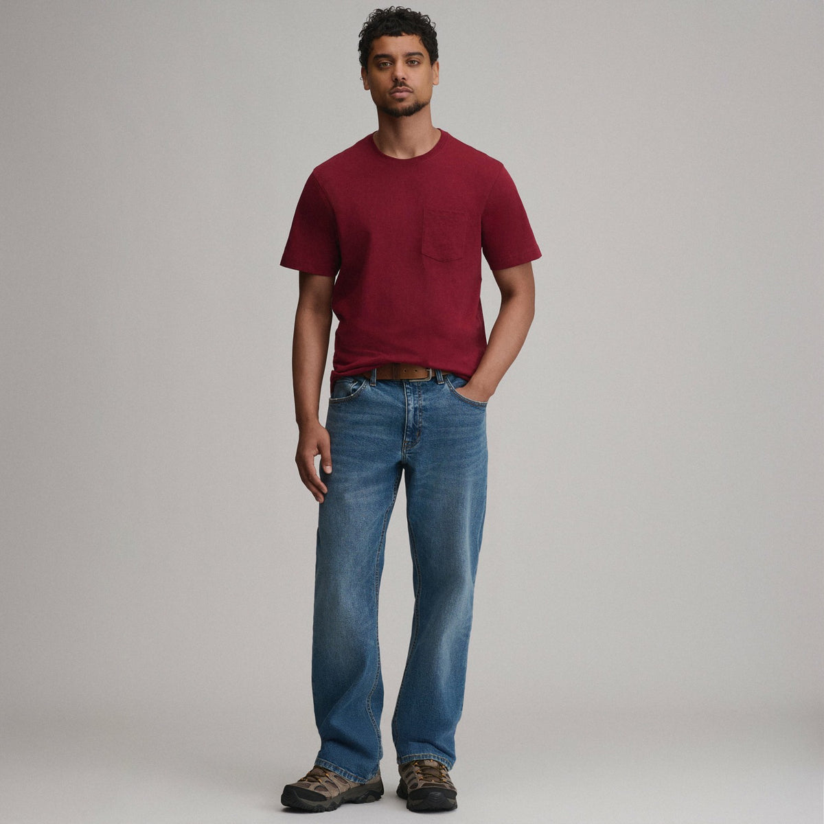 Men's SS Lw Cotton Pocket Tee | Eddie Bauer