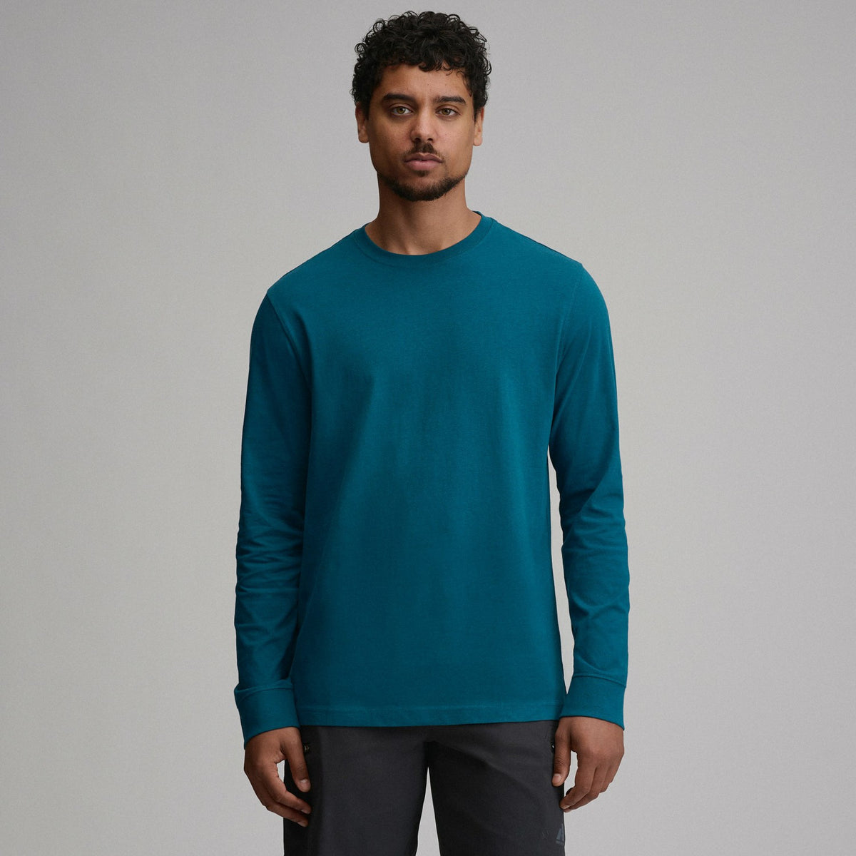Men's LS Lw Cotton Classic Tee | Eddie Bauer