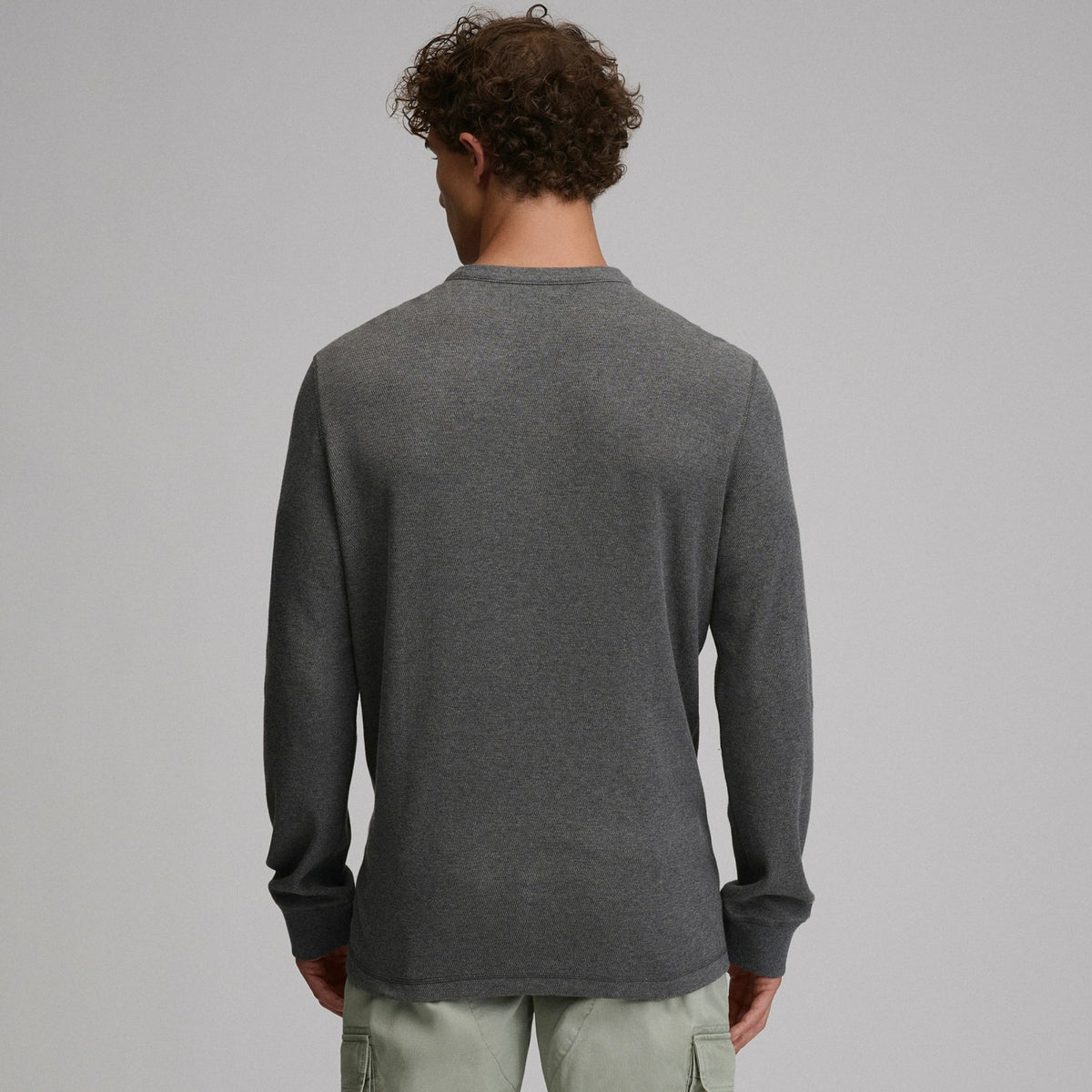 Men's Birds Eye Long-Sleeve Thermal Henley | Eddie Bauer