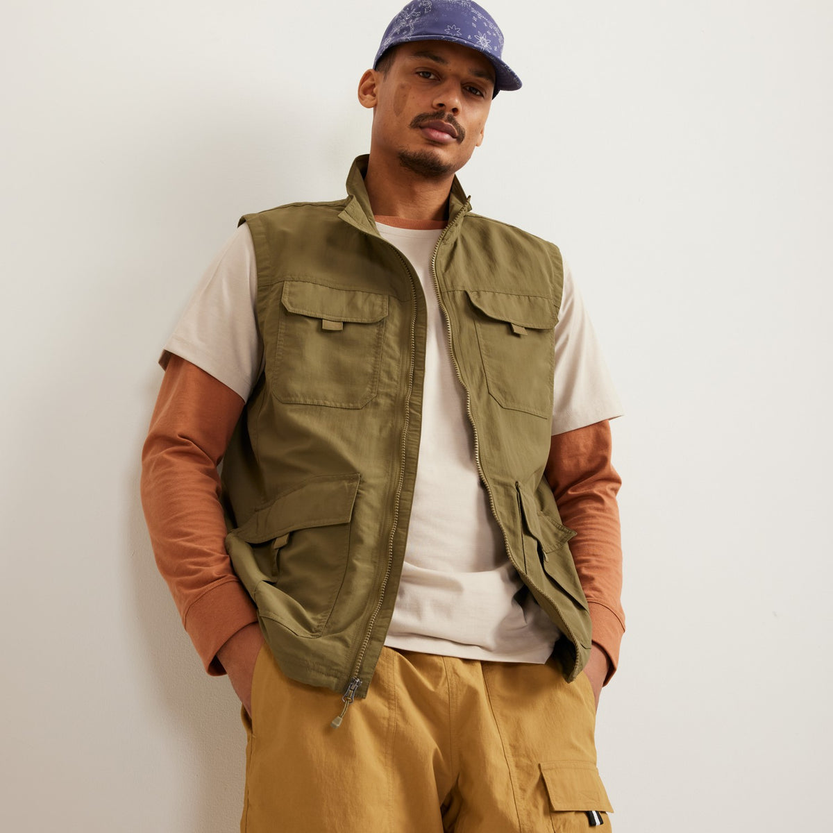 Men's Vest Adventurer Hiking | Eddie Bauer
