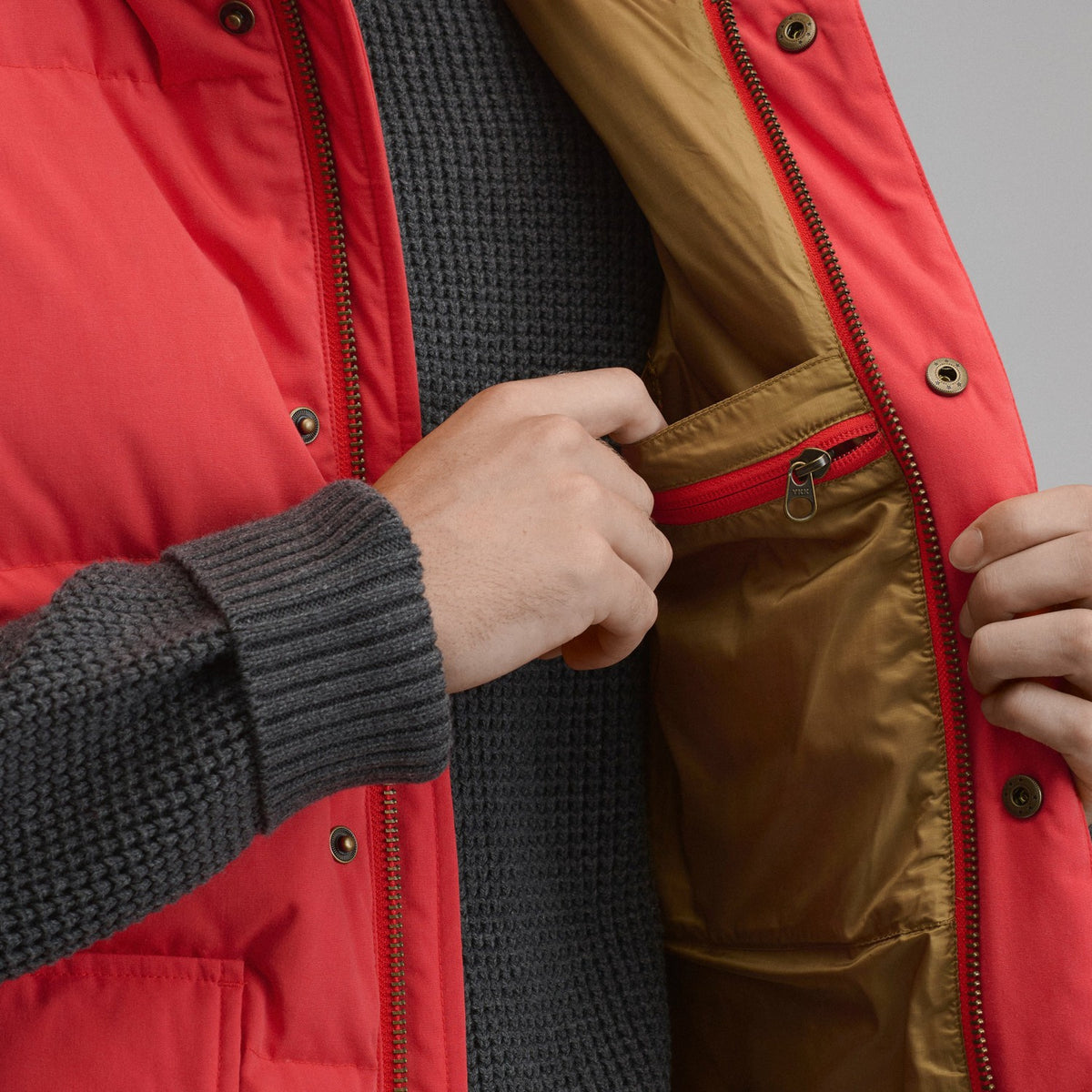 Men's Kara Koram Vest | Eddie Bauer