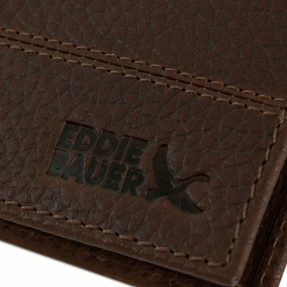 RUGGED LEATHER MONEY CLIP BIFOLD WALLET | Eddie Bauer