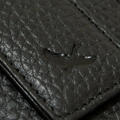 RUGGED LEATHER MONEY CLIP BIFOLD WALLET | Eddie Bauer