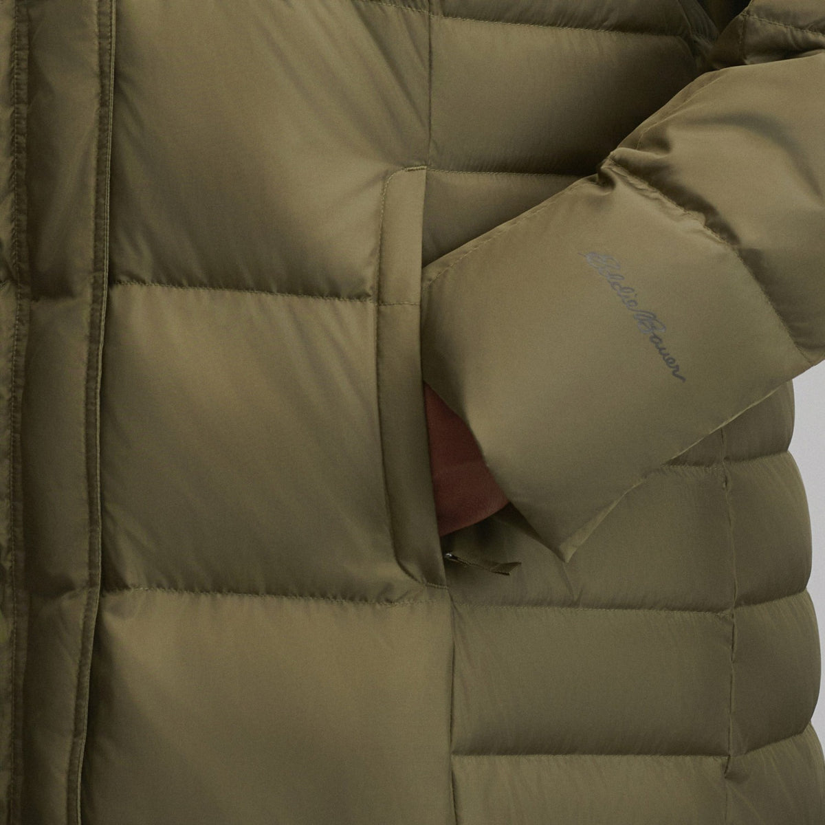 Women's Lodge Down Duffle Jacket | Eddie Bauer