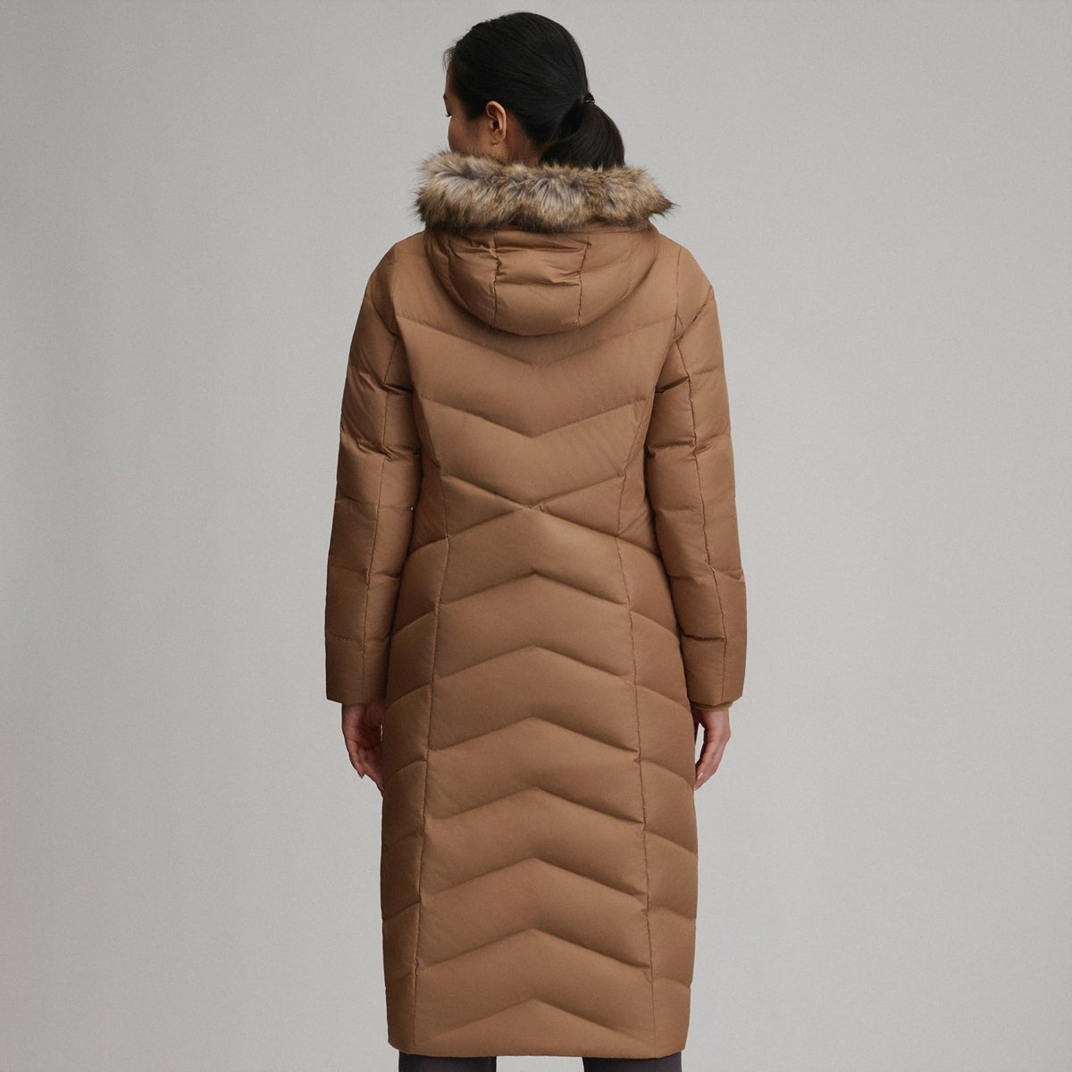 Women's Classic Down Duffle Jacket | Eddie Bauer