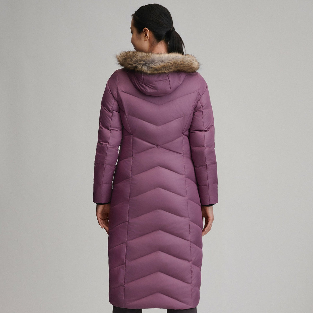Women's Classic Down Duffle Jacket | Eddie Bauer