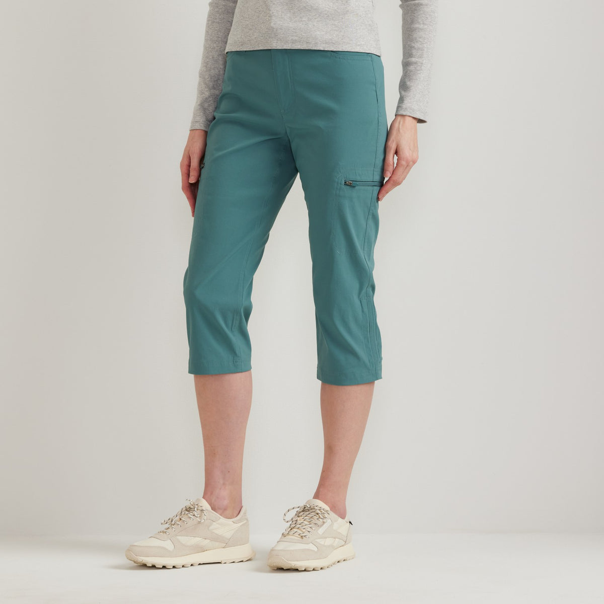 Women's Guide High Rise Capri | Eddie Bauer