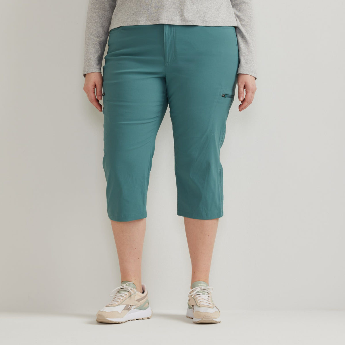 Women's Guide High Rise Capri | Eddie Bauer