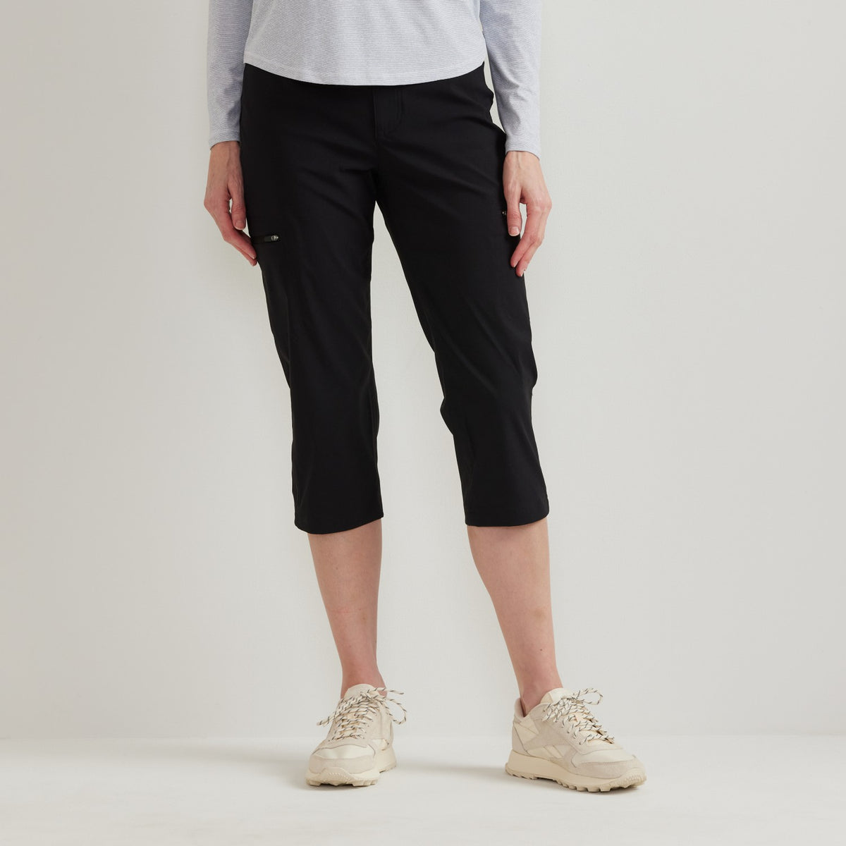 Women's Guide High Rise Capri | Eddie Bauer