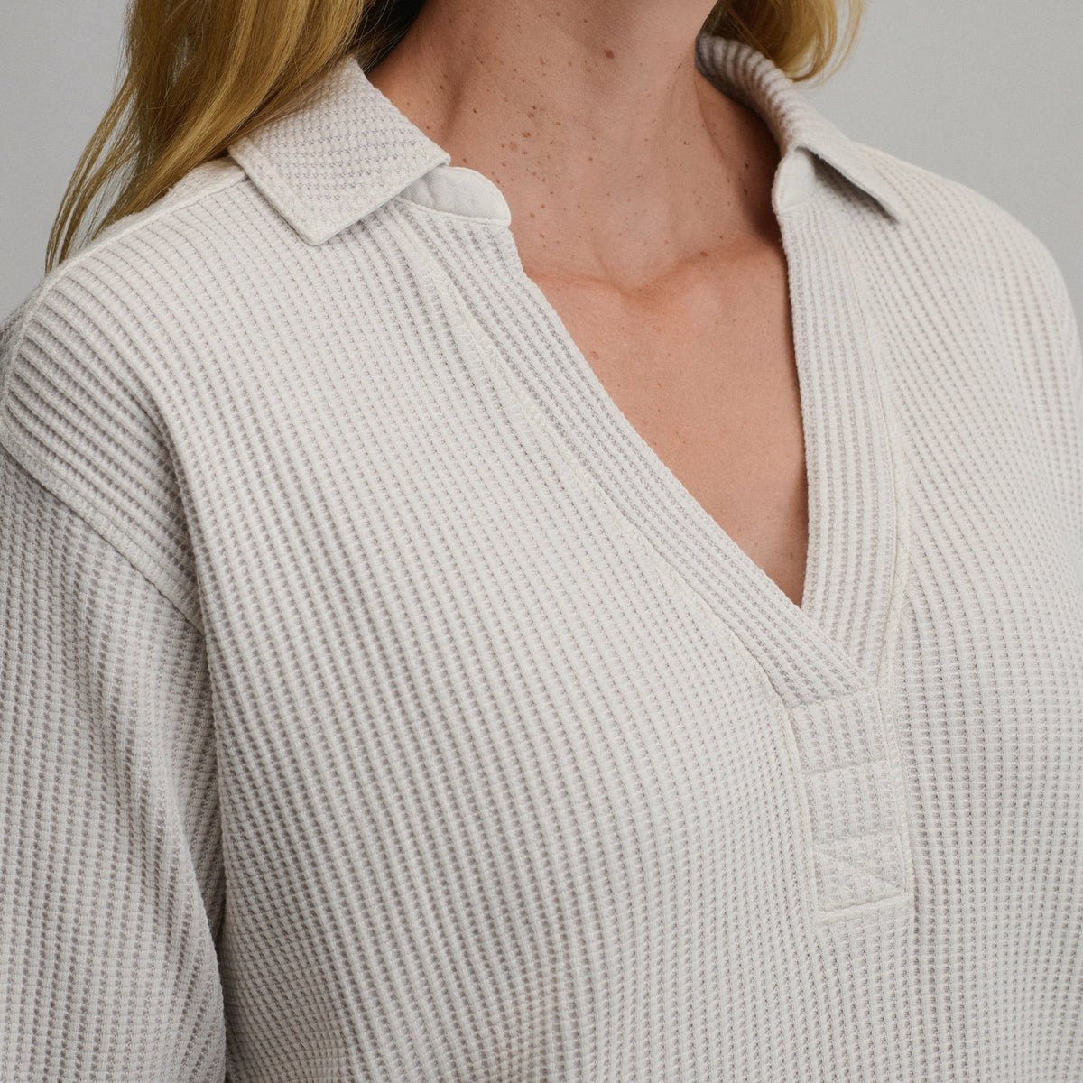 Women's Lounge V-Neck Thermal Crew | Eddie Bauer