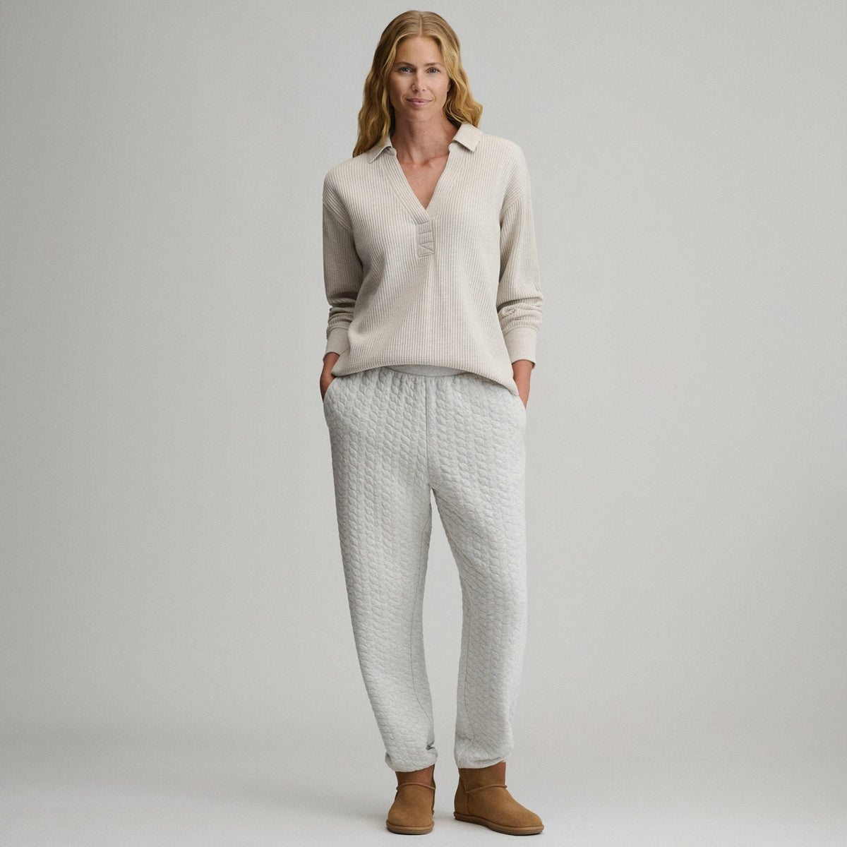 Women's Lounge V-Neck Thermal Crew | Eddie Bauer