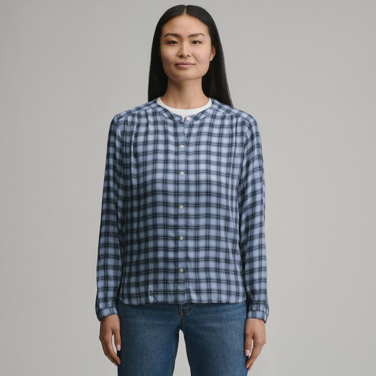 Women's Long-Sleeve Collarless Drapey Plaid Button-Down Shirt | Eddie Bauer