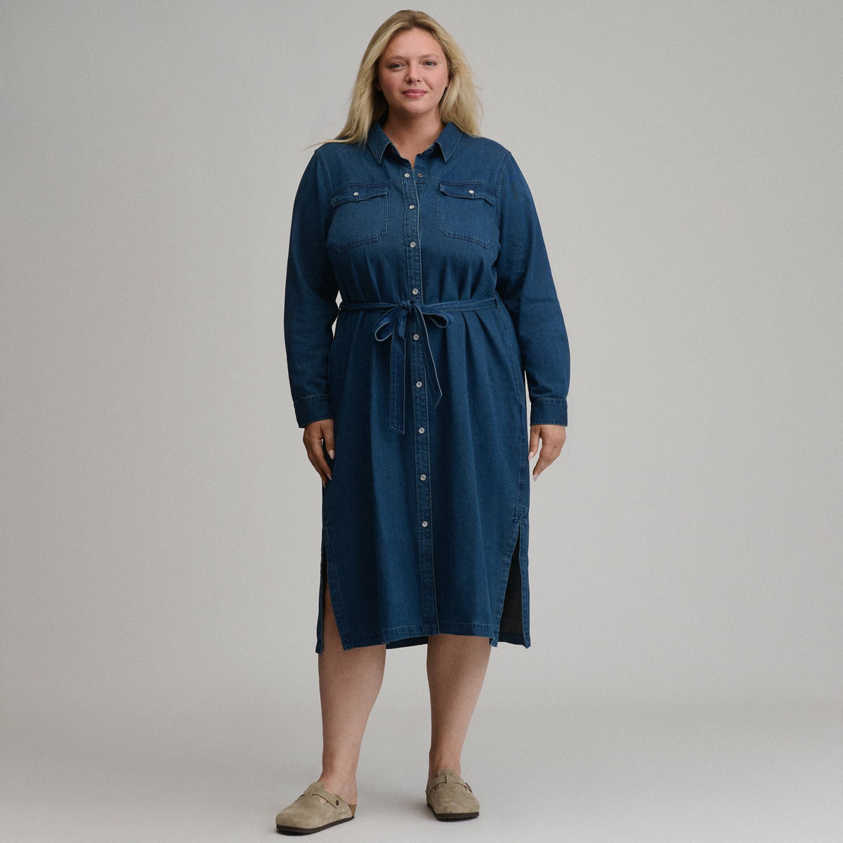 Women's Long-Sleeve Denim Button Front Belted Midi Dress | Eddie Bauer