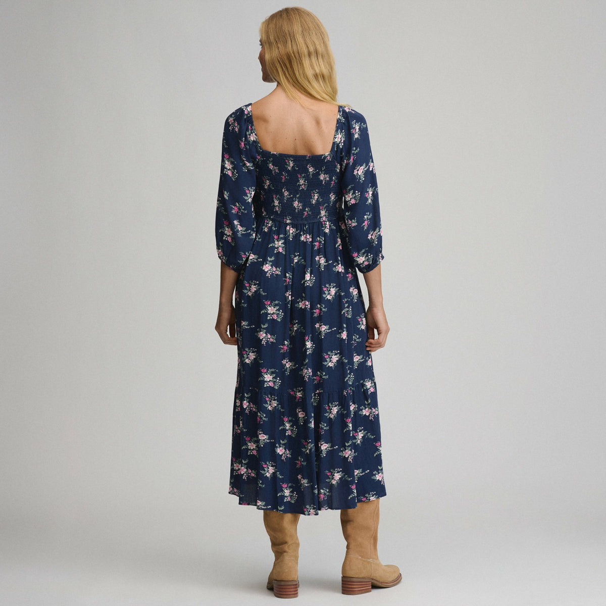 Women's Printed 3/4 Sleeve Smocked Bodice Dress | Eddie Bauer