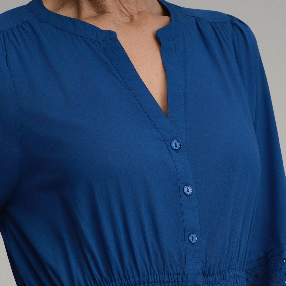 Women's 3/4 Sleeve Eyelet Button Front Belted Dress | Eddie Bauer