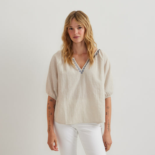 Women's Embroidered Trim SS Shirt | Eddie Bauer