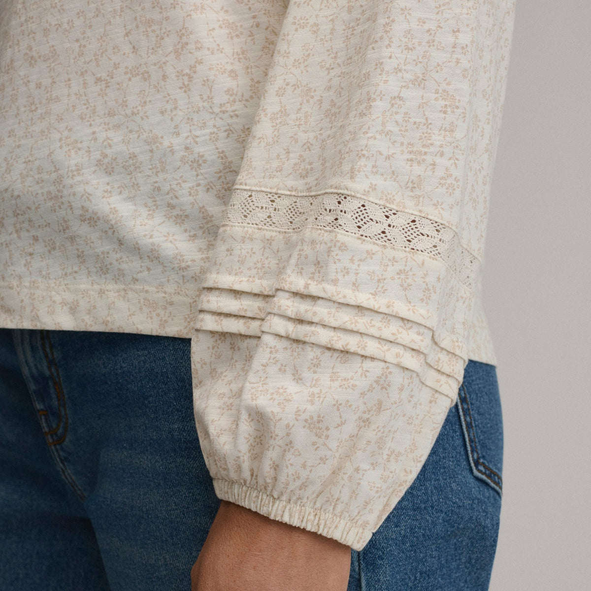 Women's Long-Sleeve Soft Relaxed Top | Eddie Bauer