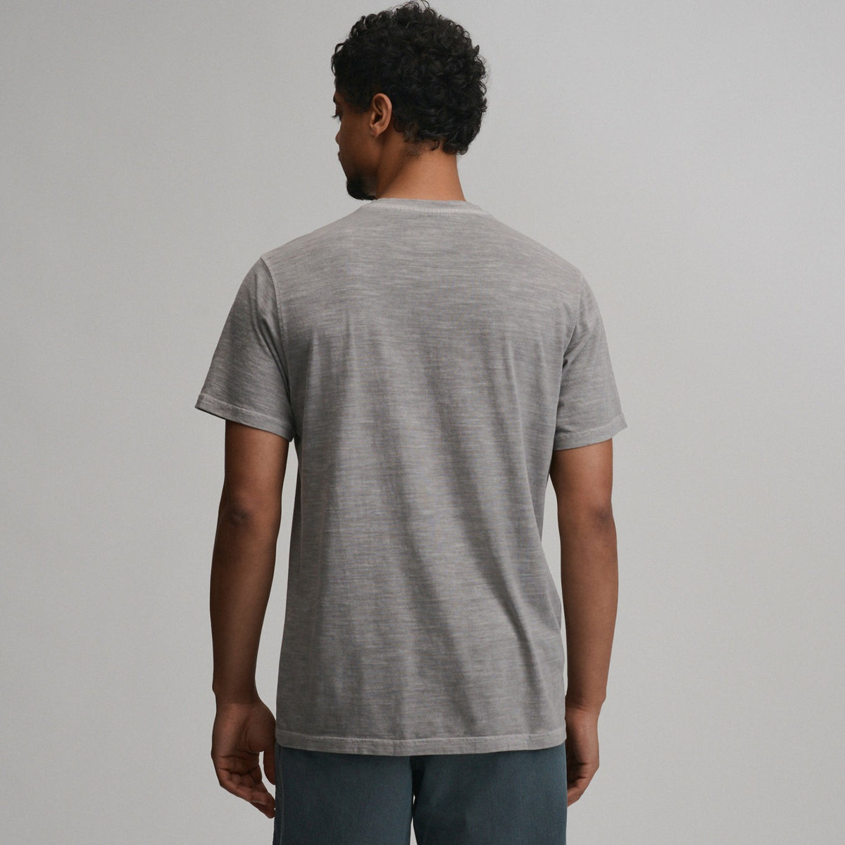 Men's SS Sunwashed Cotton Henley | Eddie Bauer