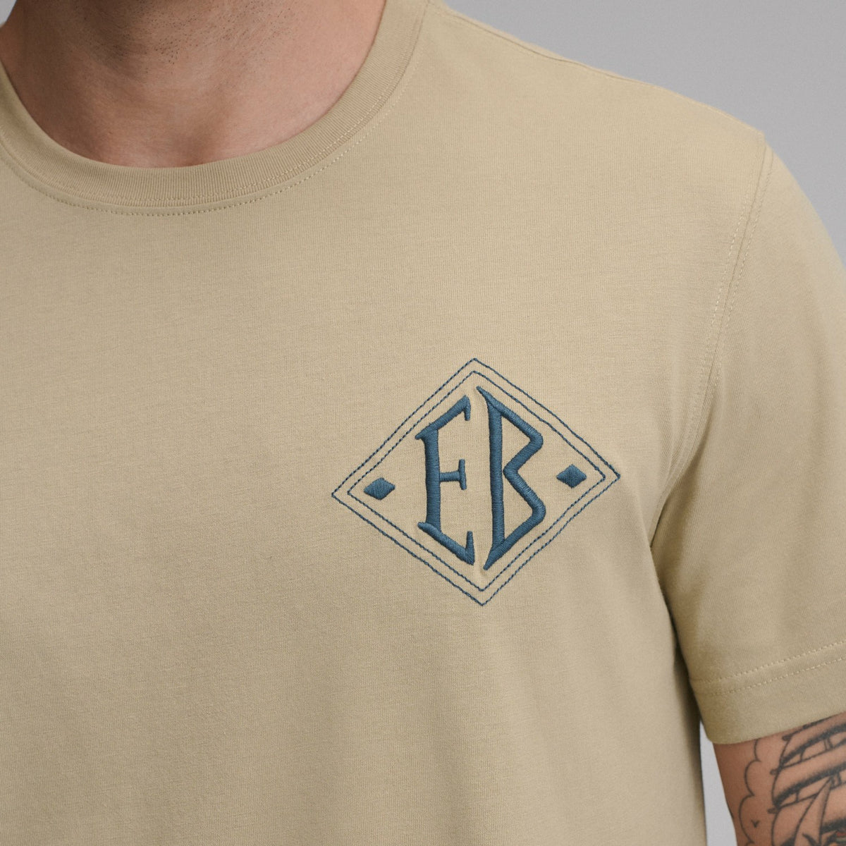 Men's EB Goose Embroidered T-Shirt | Eddie Bauer