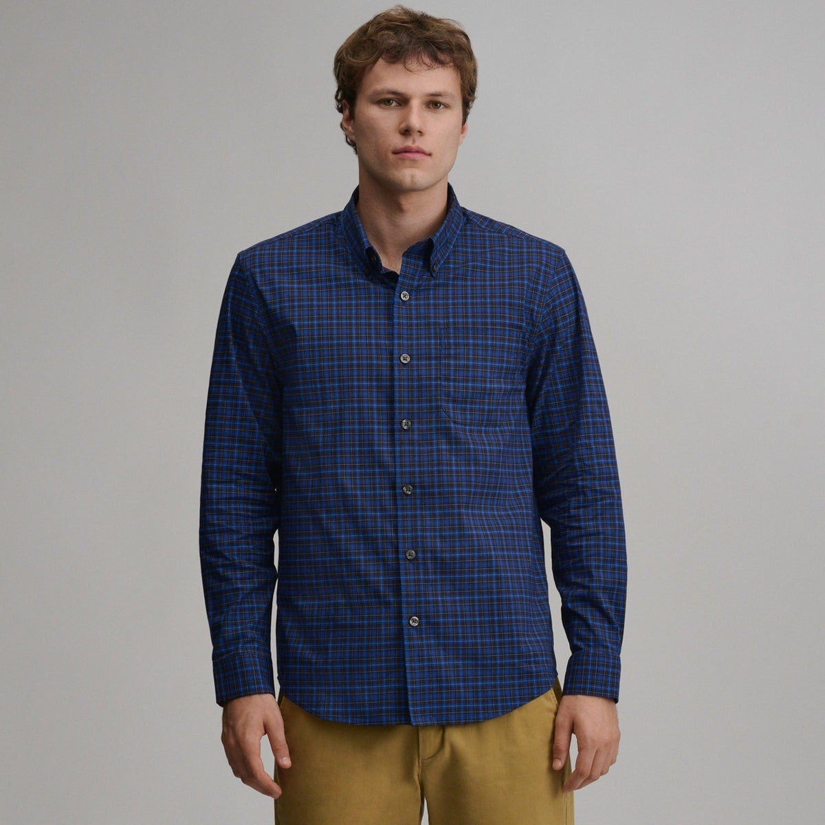 Men's Long-Sleeve Voyager 2.0 Dress Shirt | Eddie Bauer