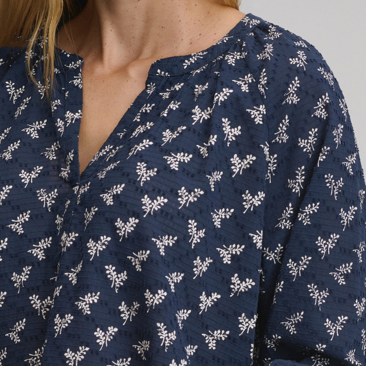 Women's Long-Sleeve Split-Neck Popover | Eddie Bauer